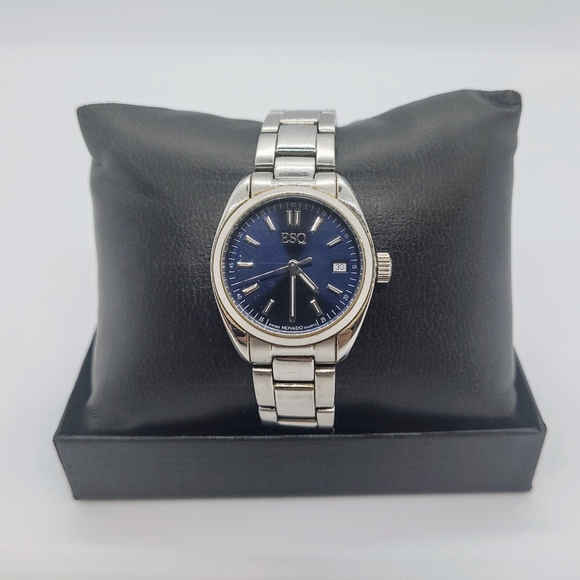 ESQ by MOVADO Swiss All Quartz Women's Wristwatch - Picture 2 of 7